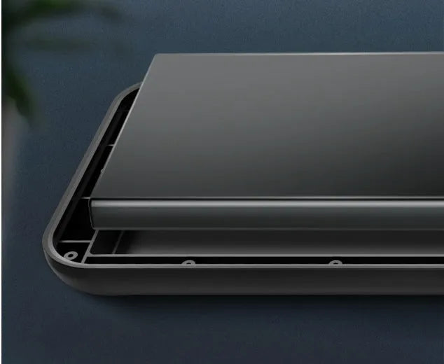 Black ultra-thin TPU soft case wireless back clip battery for iPhone 12 series phones.