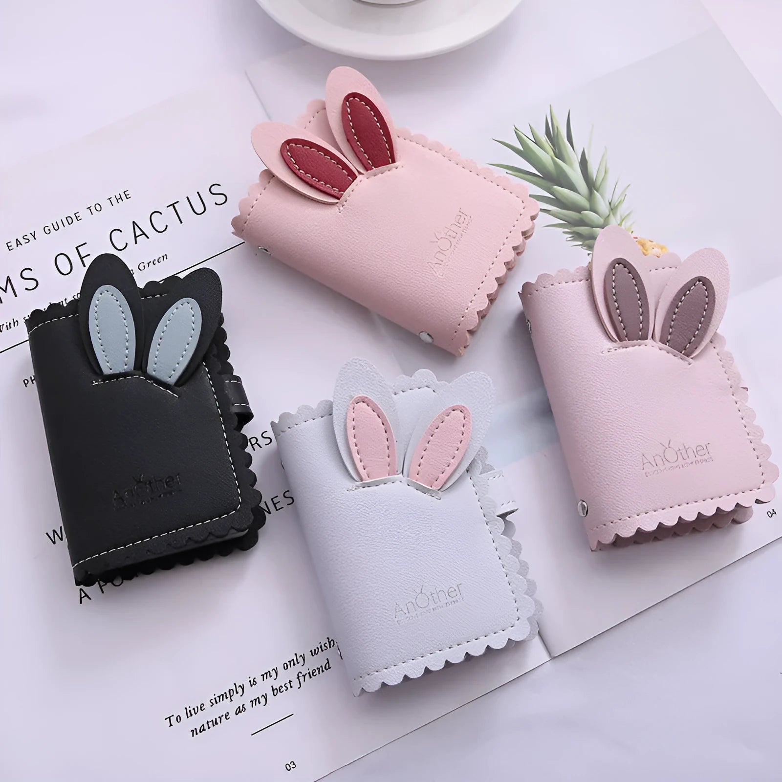 Compact anti-degaussing card holder wallet for women with animal pattern card slots