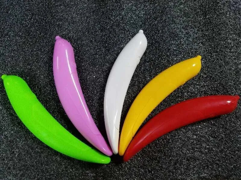 Electric coffee drawing pen in five colours – yellow, red, pink, white, green – for food decoration