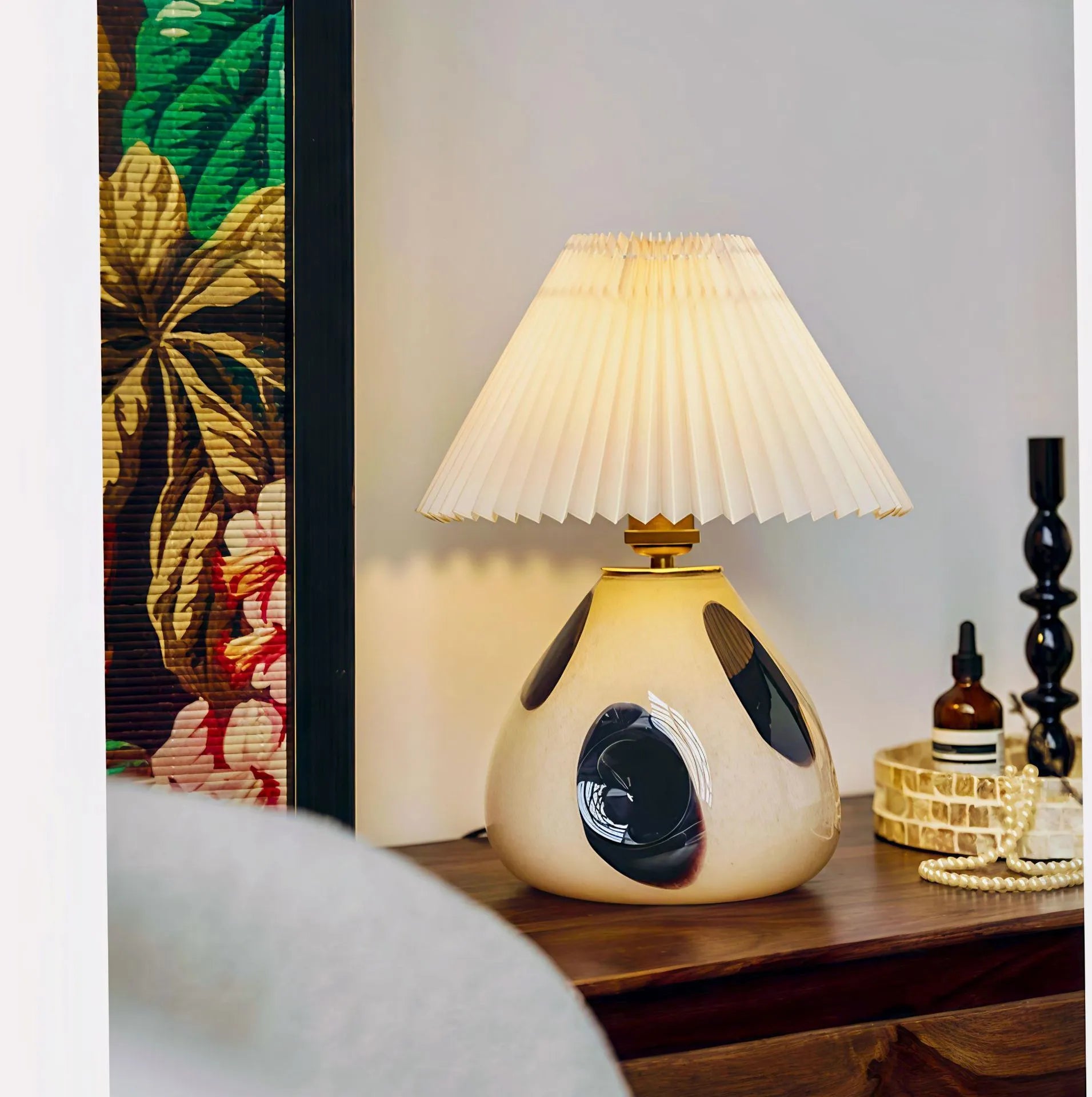 Nordic ceramic dimming table lamp with Panda design for bedside use