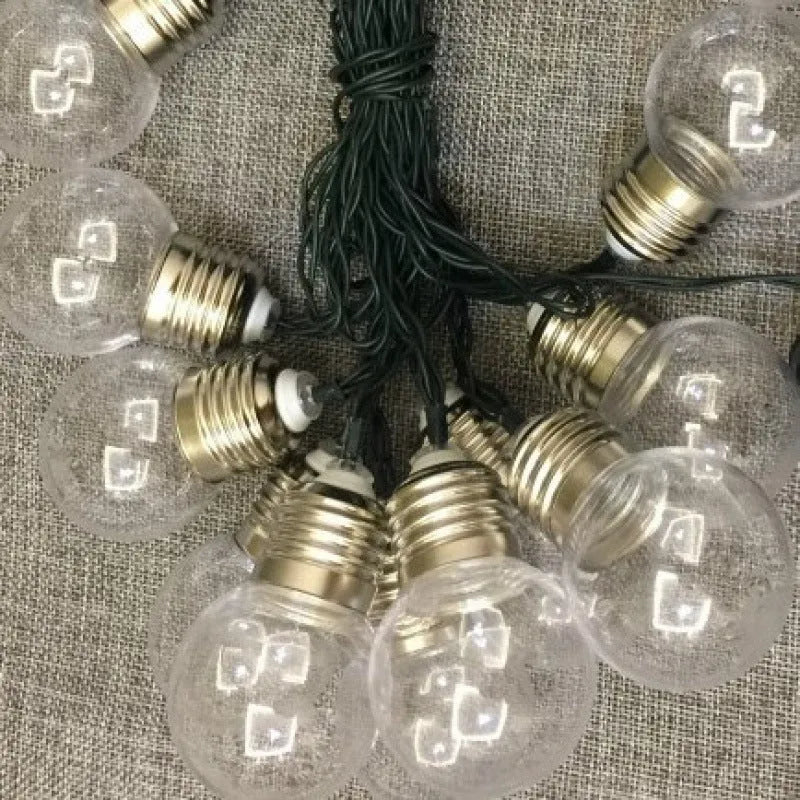 Outdoor solar string lights with 40 plastic bulbs on a 10m string, IP42 rated, for garden and patio decoration