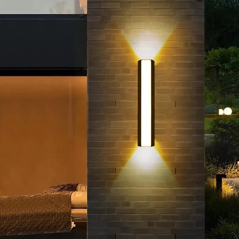 Up down photo outdoor wall washer warm white light modern simplicity style on exterior wall