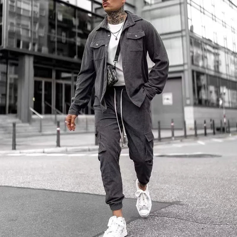 Men's cotton blend fashion casual sports suit in army green with long sleeve jacket and matching trousers for autumn wear