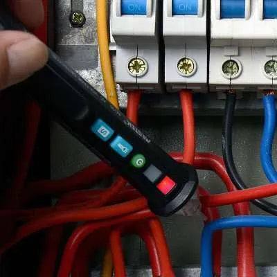 Intelligent multi-function line detection induction pen with sensor tip for electrical testing.
