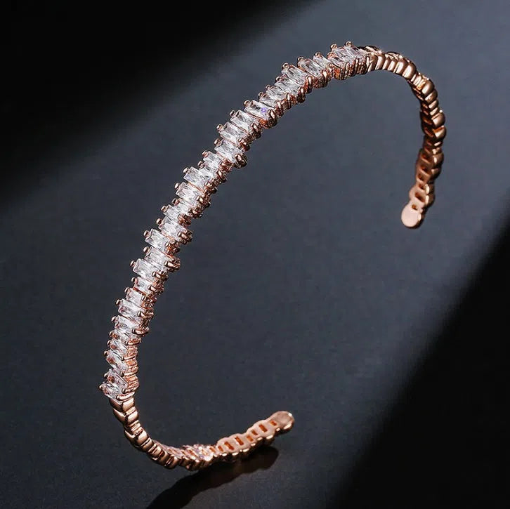 Geometric light luxury micro-inlaid zircon bracelet on environmental copper base with gold-plated inlay