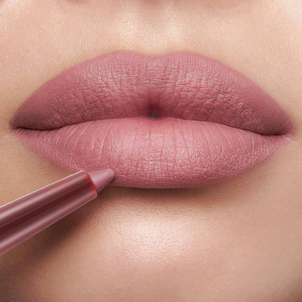 PHOFAY Lipliner waterproof anti-fading 0.8g lip pencil in colour options 01-08 with precise tip