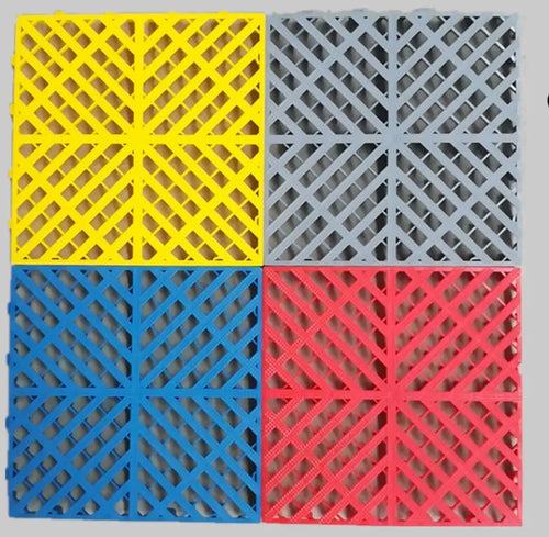 Reinforced plastic mosaic grille tile in black, 400mm x 400mm, for car wash floor