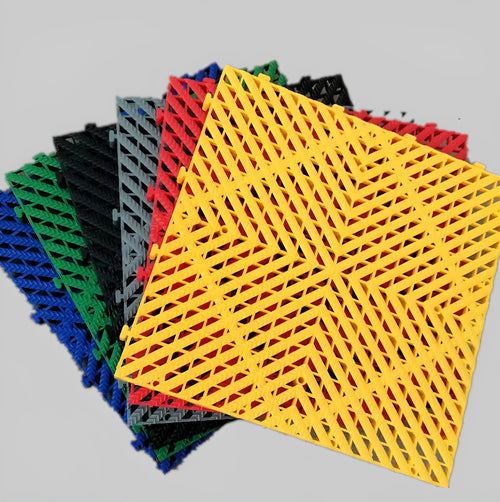 Reinforced plastic mosaic grille tile in black, 400mm x 400mm, for car wash floor
