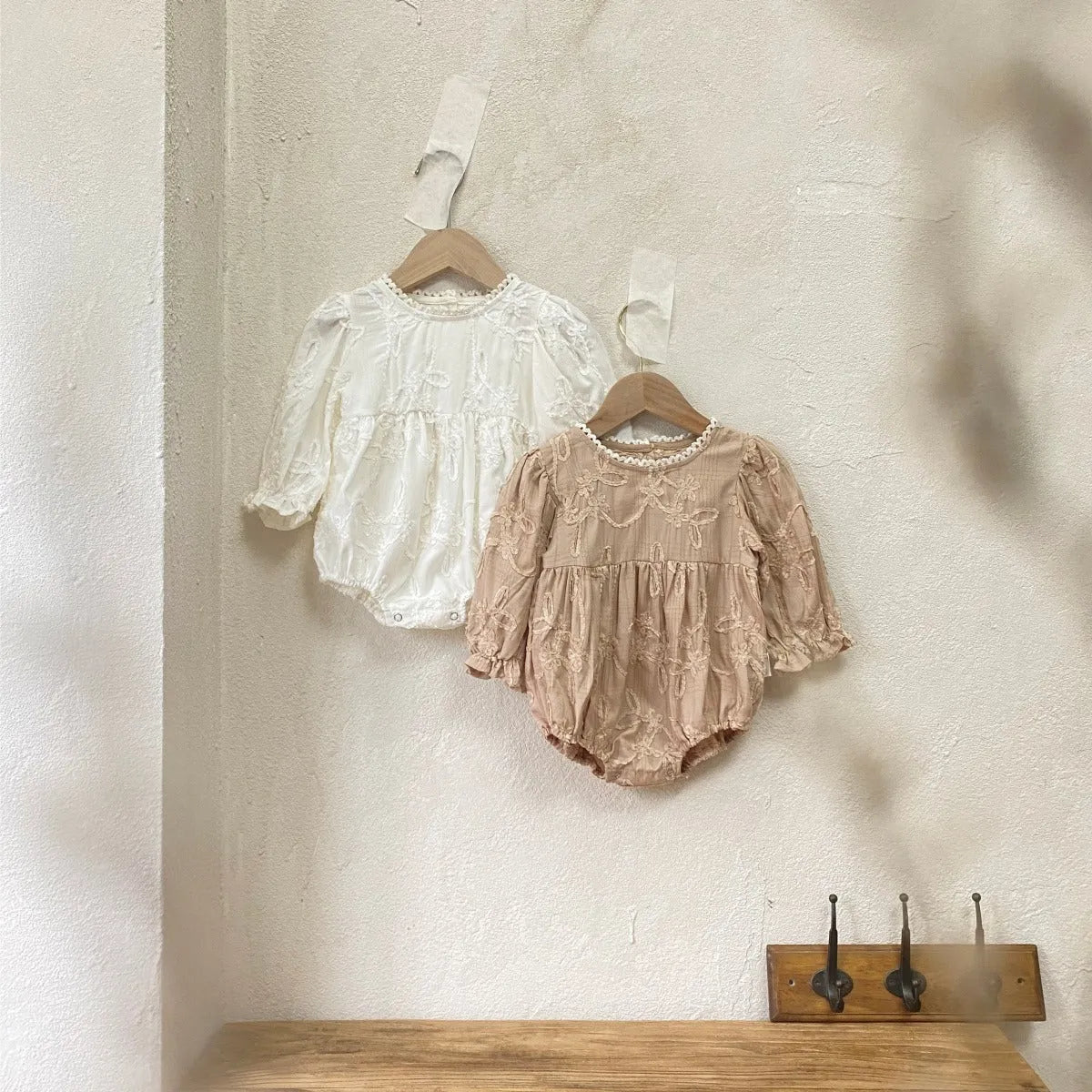 Girl infant stereo lace princess dress in beige, polyester, with jumpsuit option