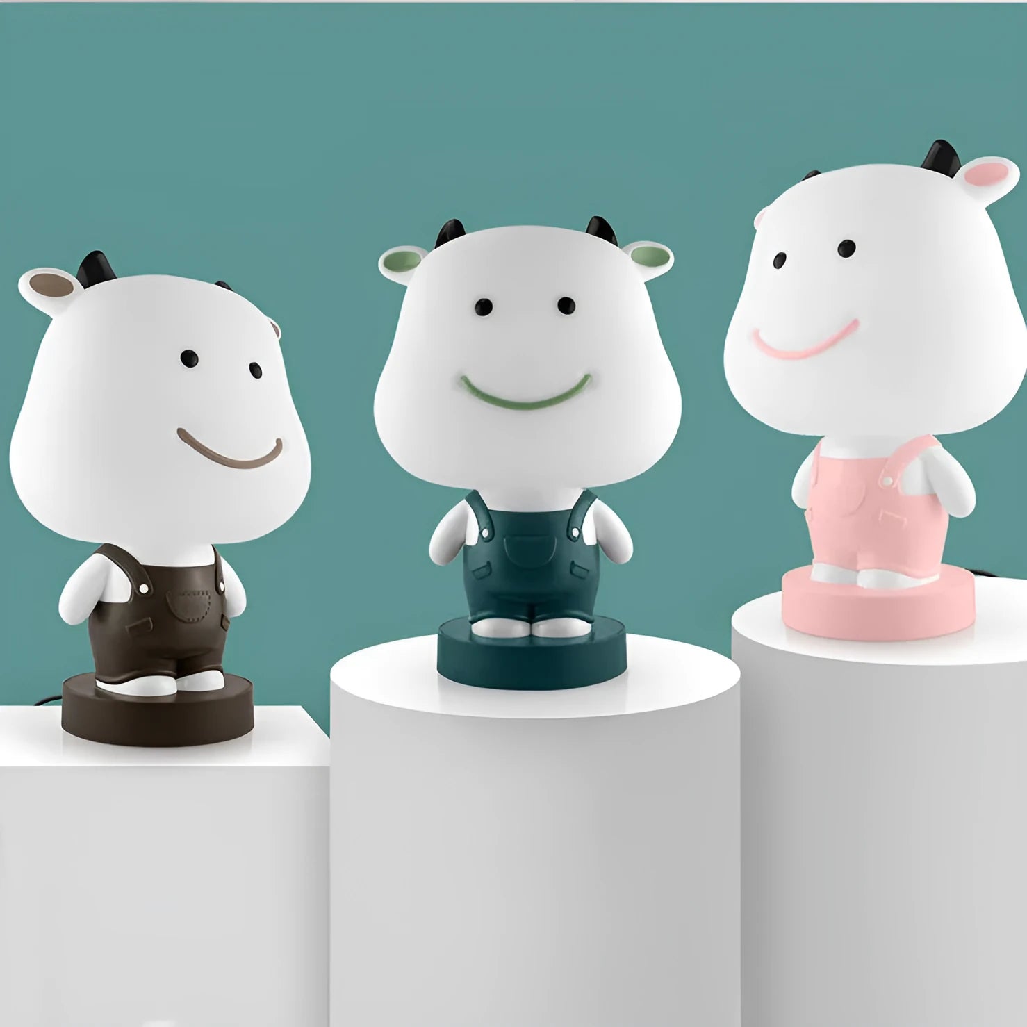 Cartoon animal table lamp with LED light source in Bear, Cattle, Rabbit, or Tiger design