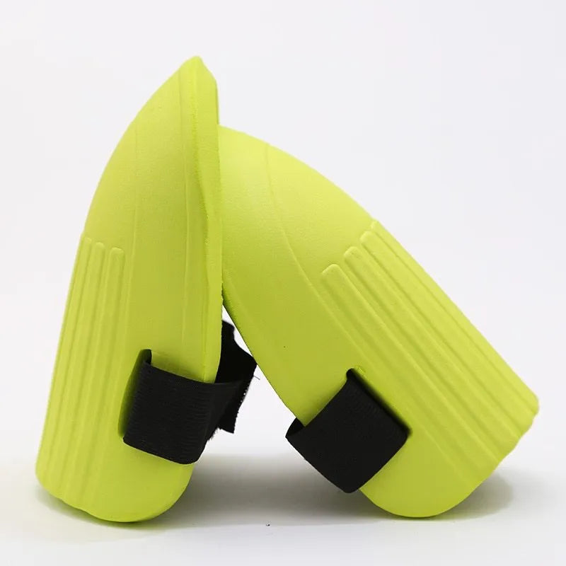 Pair of thick EVA foam knee pads for gardening, shown in army green colour