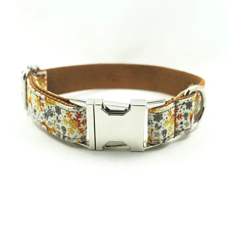 Golden Christmas adjustable polyester pet collar with scalable rope strap on white background