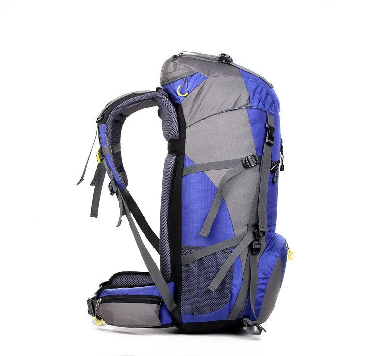 Nylon mountaineering backpack in six colours for hiking camping and cycling travel