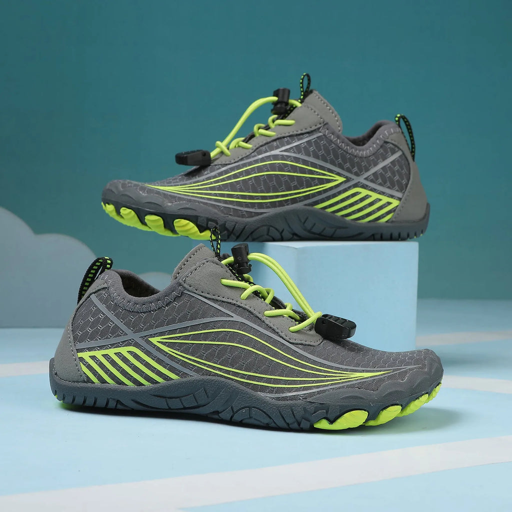 Children's quick-dry wading swimming shoes in grey with a non-slip rubber sole and elastic band.