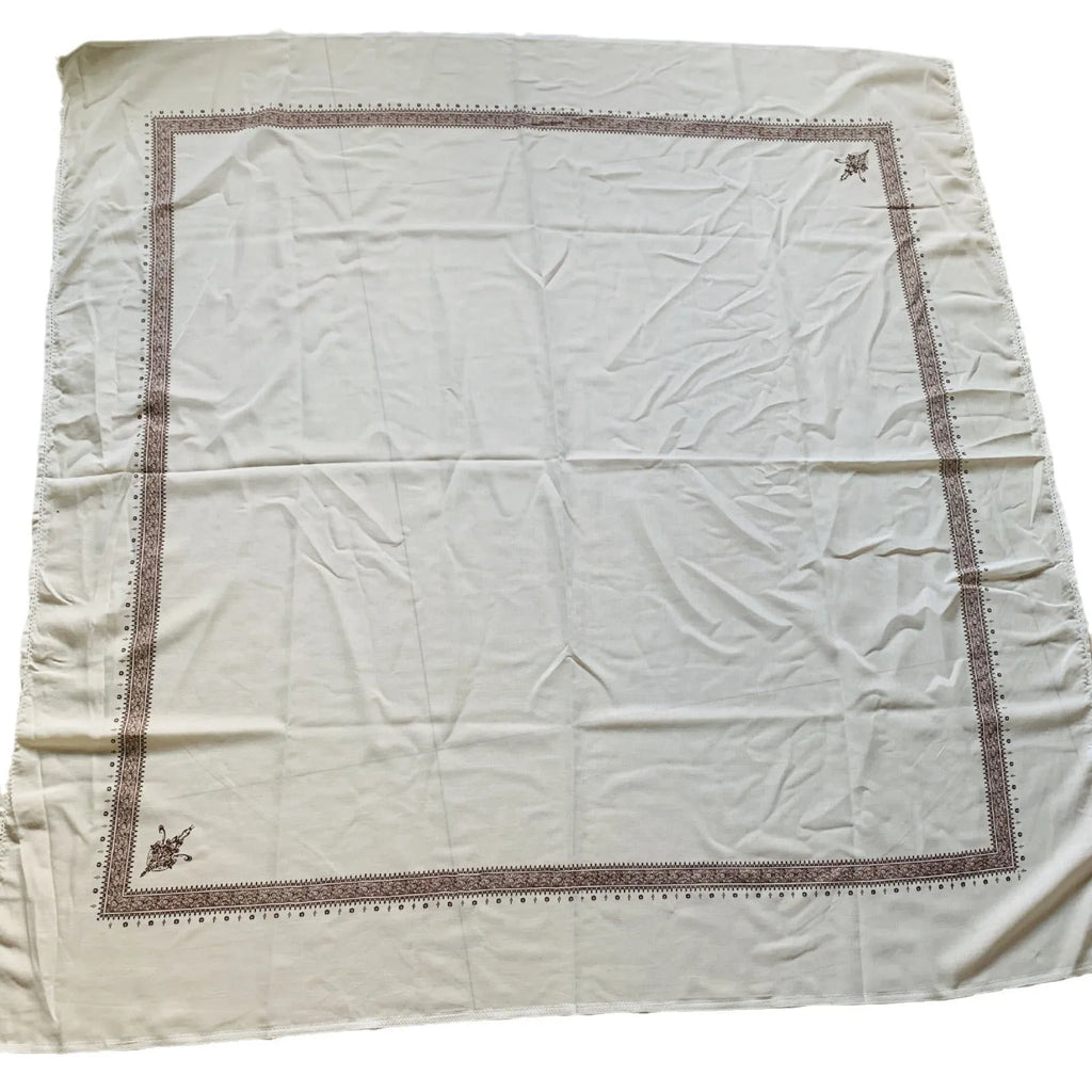 Printed square polyester scarf in various colours showing 138x138 cm dimensions