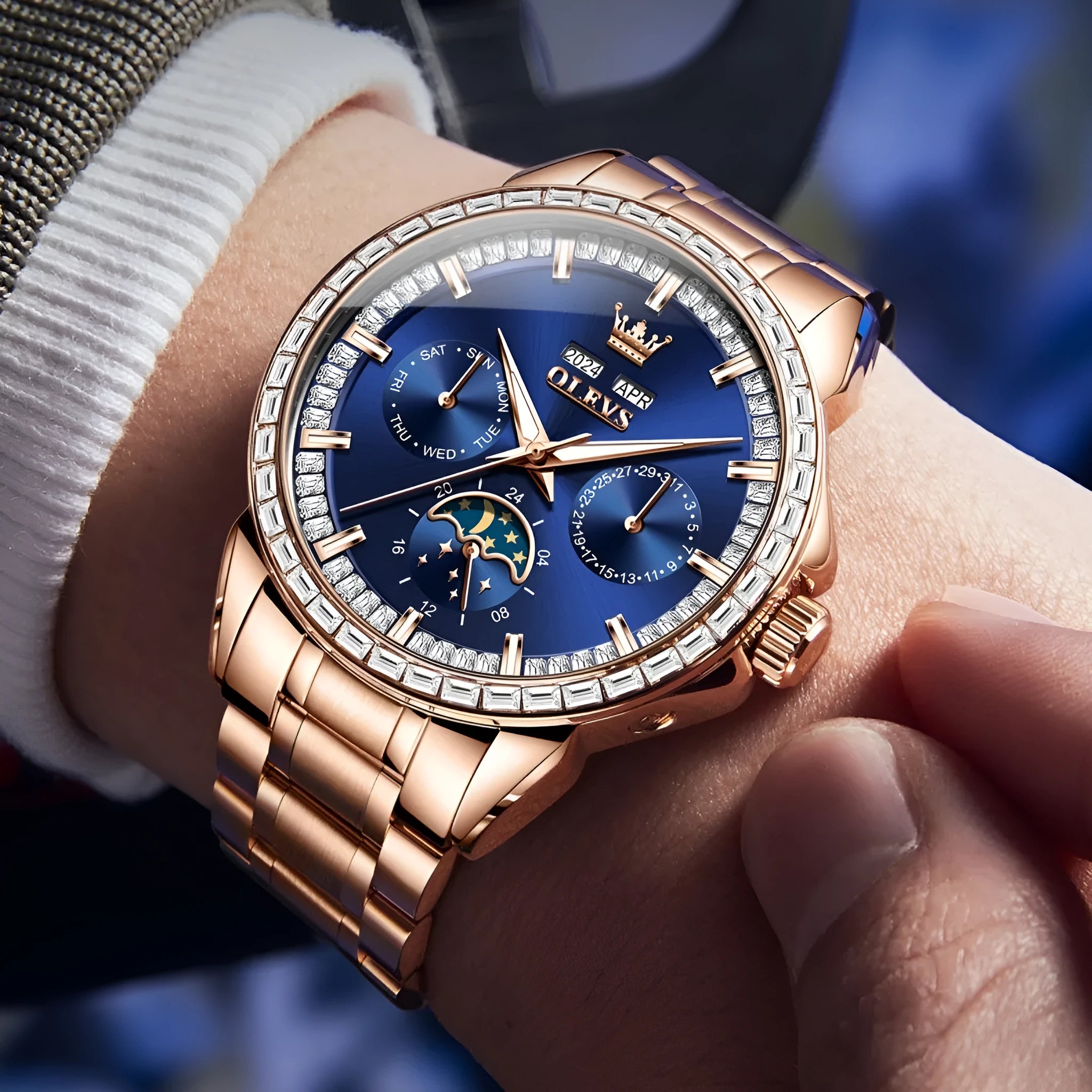 Men's diamond-embedded automatic mechanical watch with stainless steel strap and transparent case back