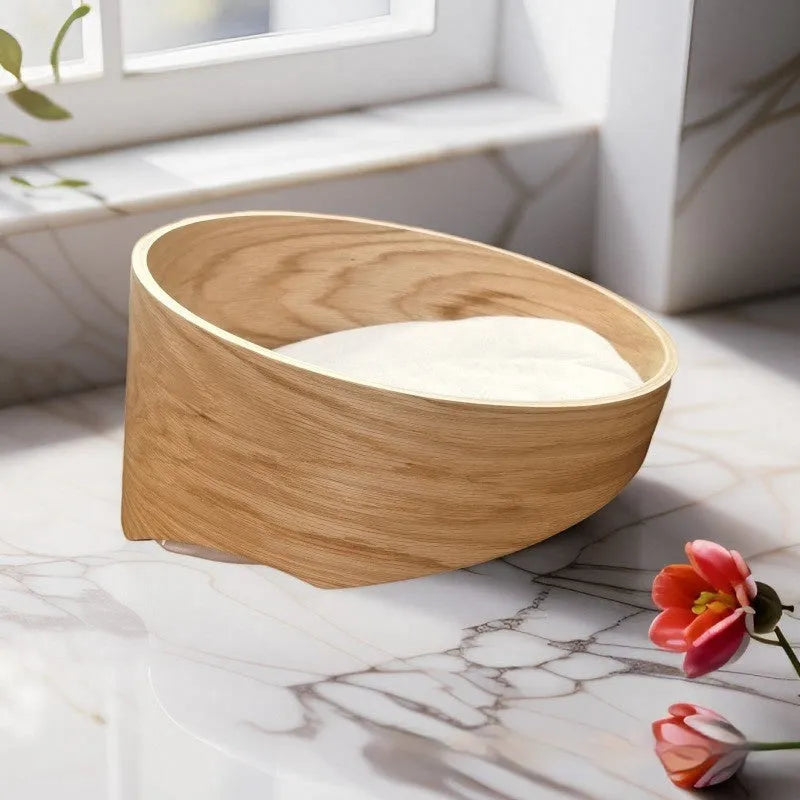Solid wood round indoor cat cattery bed with 35cm or 50cm diameter, natural wood colour