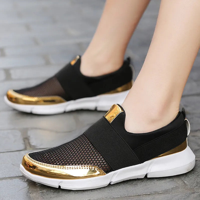 Women's blue mesh sneakers with low-top design and colour-matching pattern