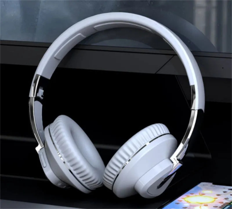 H3 wireless stereo headset with over-ear design in black colour showing ear cups and adjustable headband