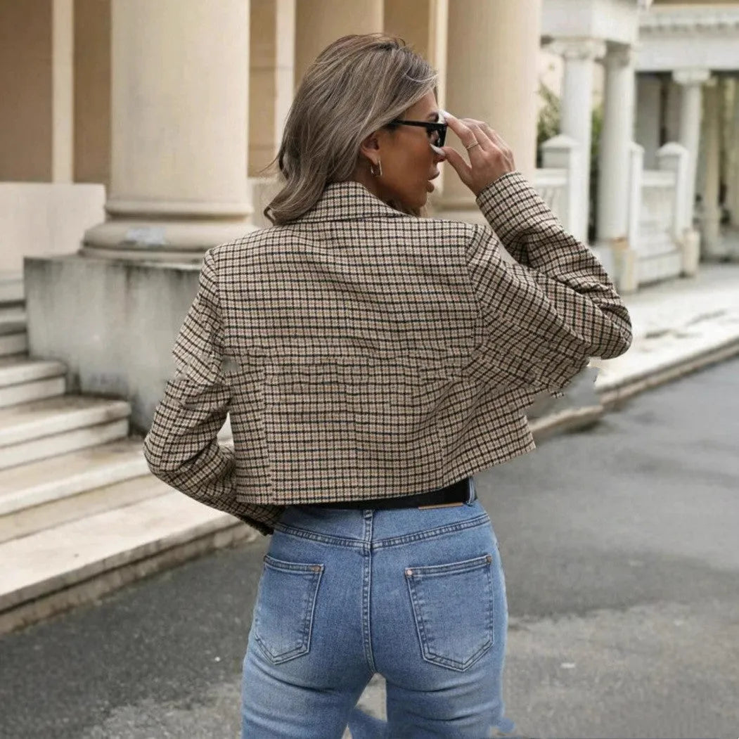 Women's short plaid coat cardigan in flocking polyester, button front, regular sleeves, 40cm length