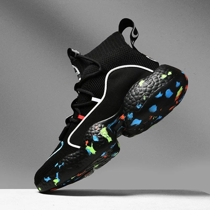 Men's camouflage vulcanised sneakers with a mesh upper and stripe pattern on a rubber sole.