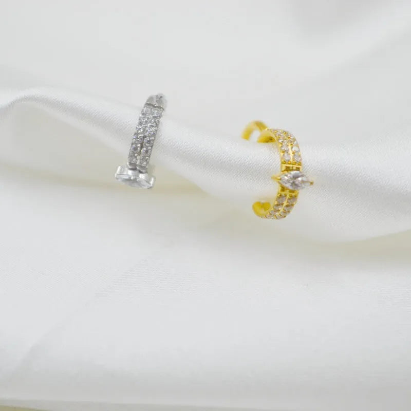 Titanium steel heart-shaped earrings with diamond zircon stones in silver or gold colour