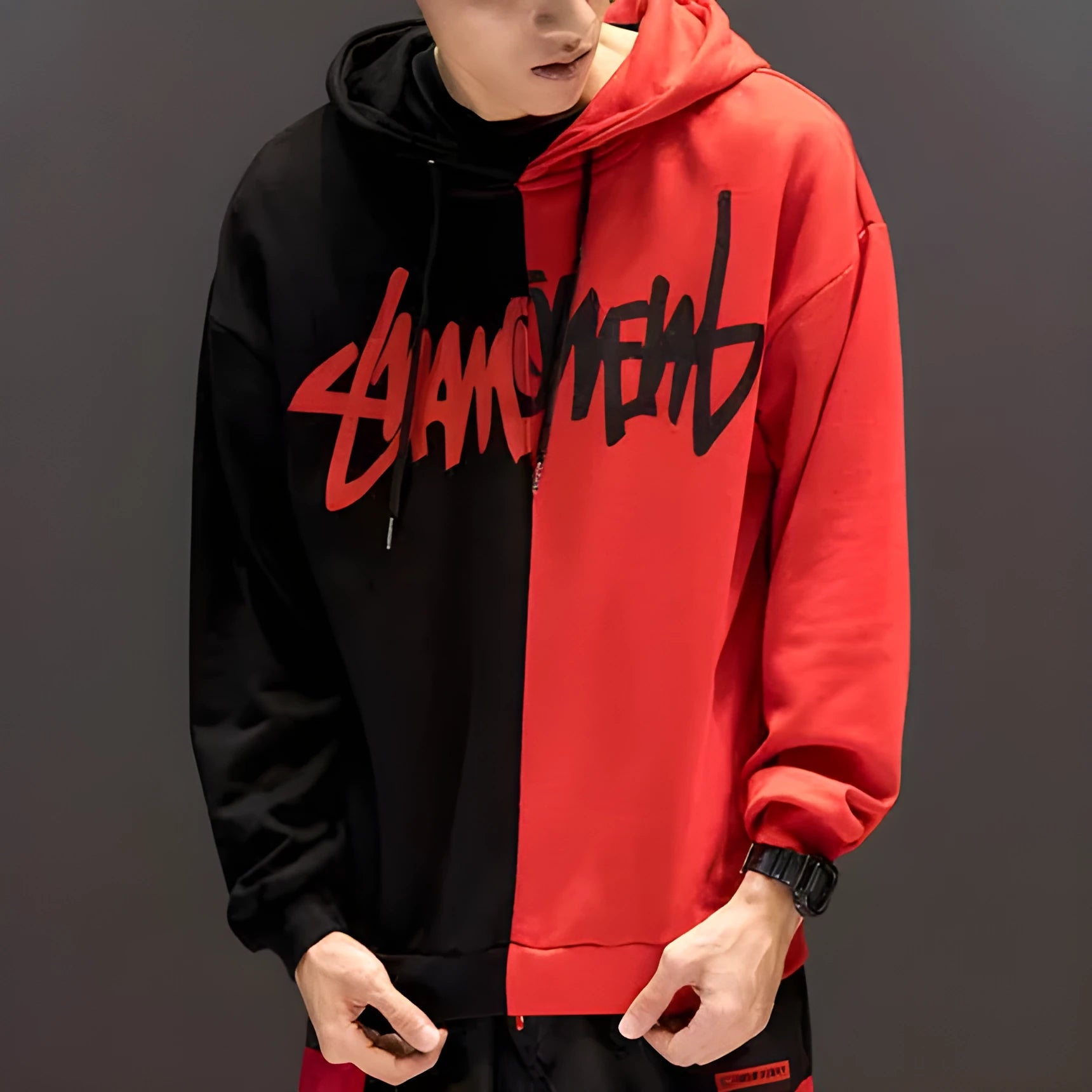 Women's loose-fit polyester hoodie with letter print and hooded collar in gules colour