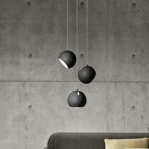 Ball chandelier table lamp in Nordic style with creative art design for living room or bedside lighting