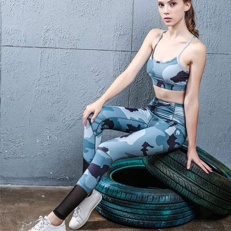 Printed Lycra yoga pants for women in green, high waist design, size S