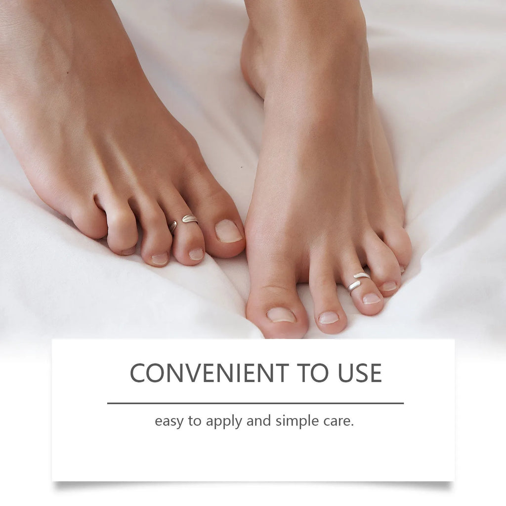 30ml bottle of nail care solution for brightening and nourishing nails
