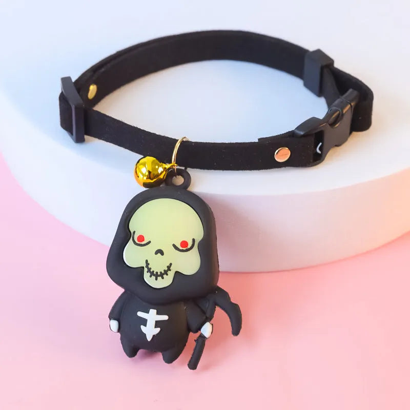 Halloween dog collar decoration in cartoon design, showing adjustable sizing on a model.