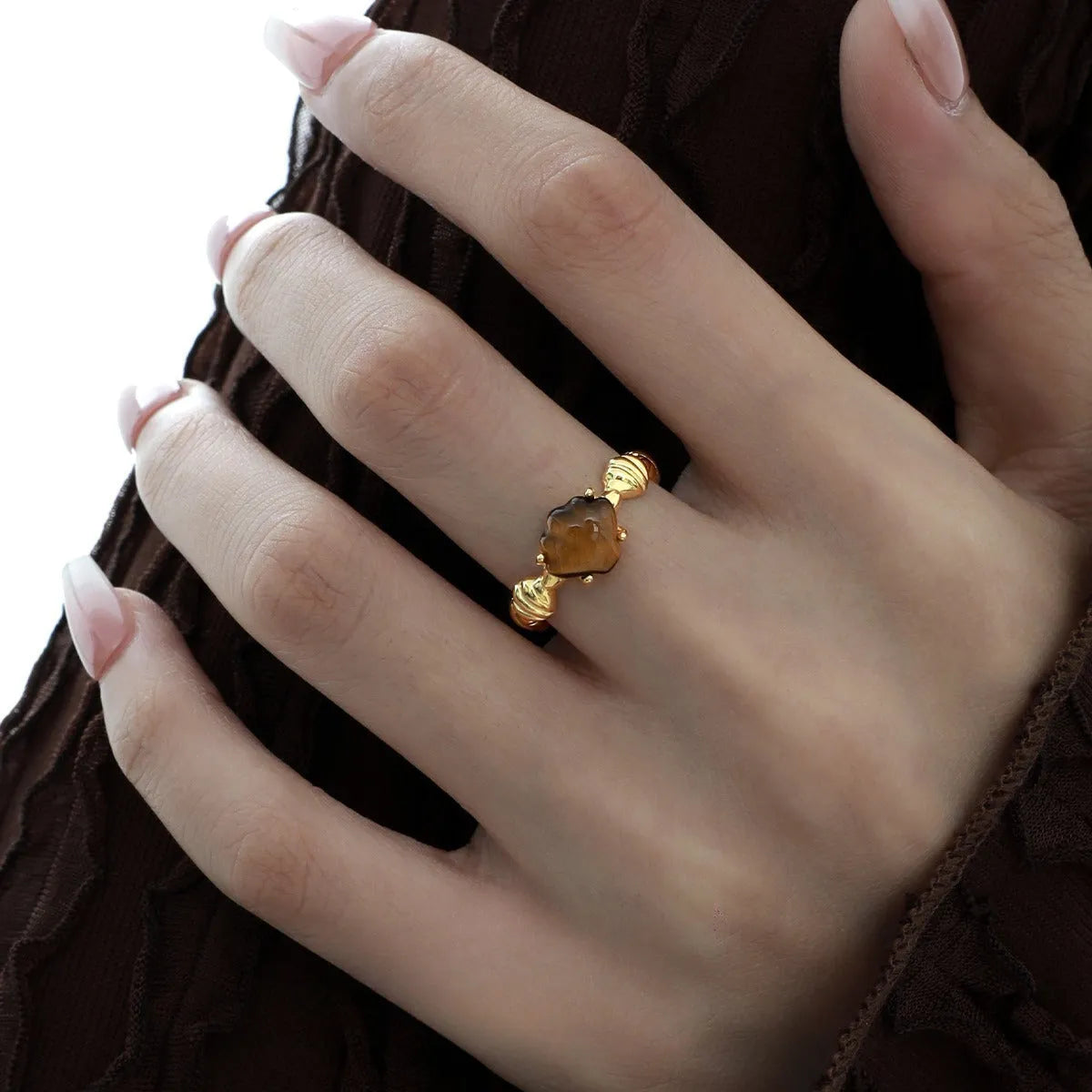 Adjustable silver women's ring with tiger eye and shell inlay in gold or white gold finish.