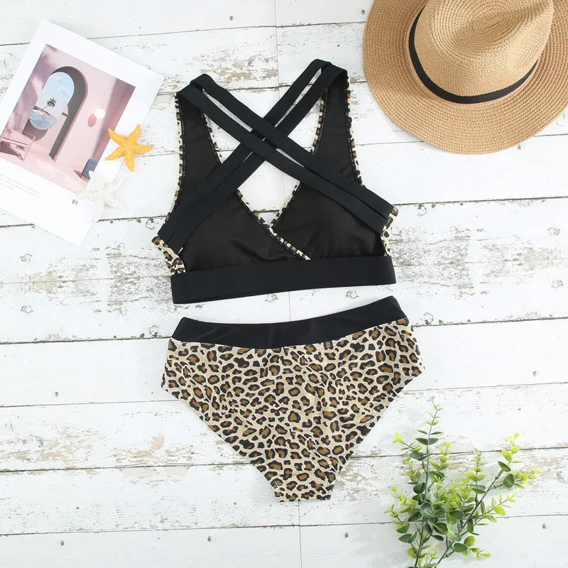 Leopard print cross band bikini with V-neck design and split swimsuit styling