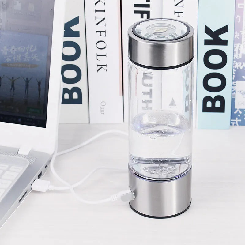 Rechargeable hydrogen water bottle generator in black with borosilicate glass and 401-500ml capacity