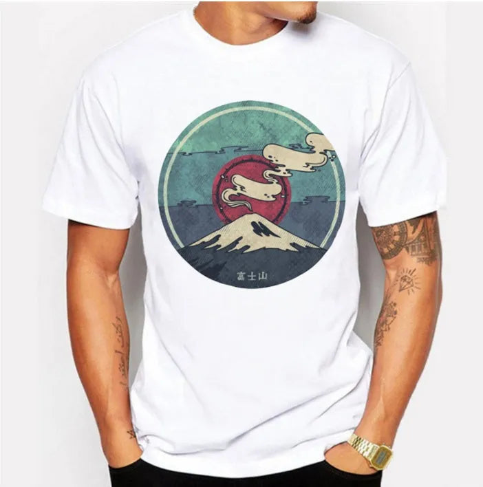 Cotton short sleeve T-shirt in white with loose fit, available in sizes S to 3XL