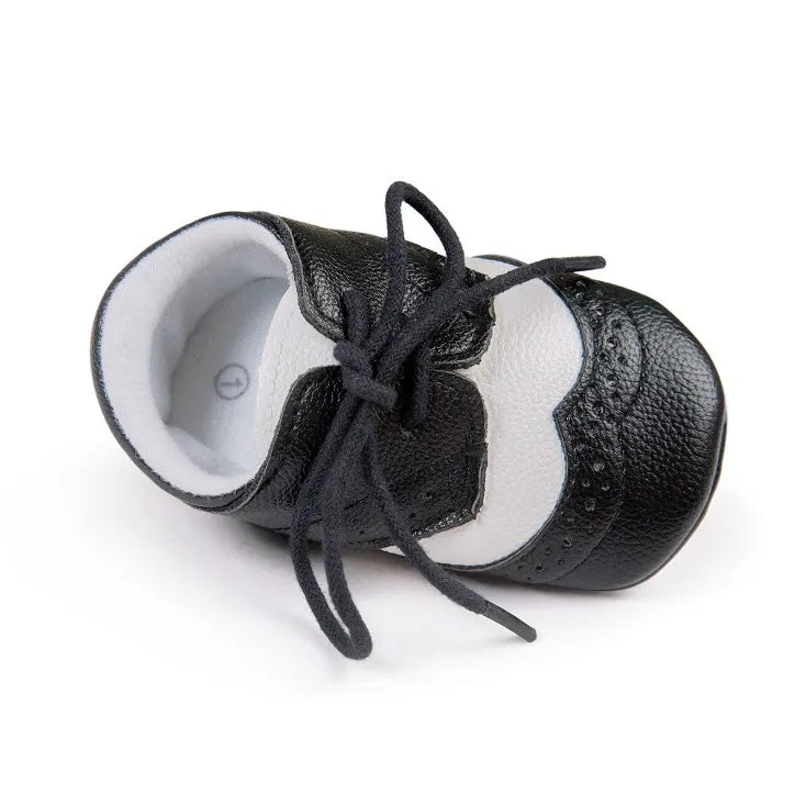 Men's vintage-style baby walking shoes in synthetic leather, shown in light brown colour.