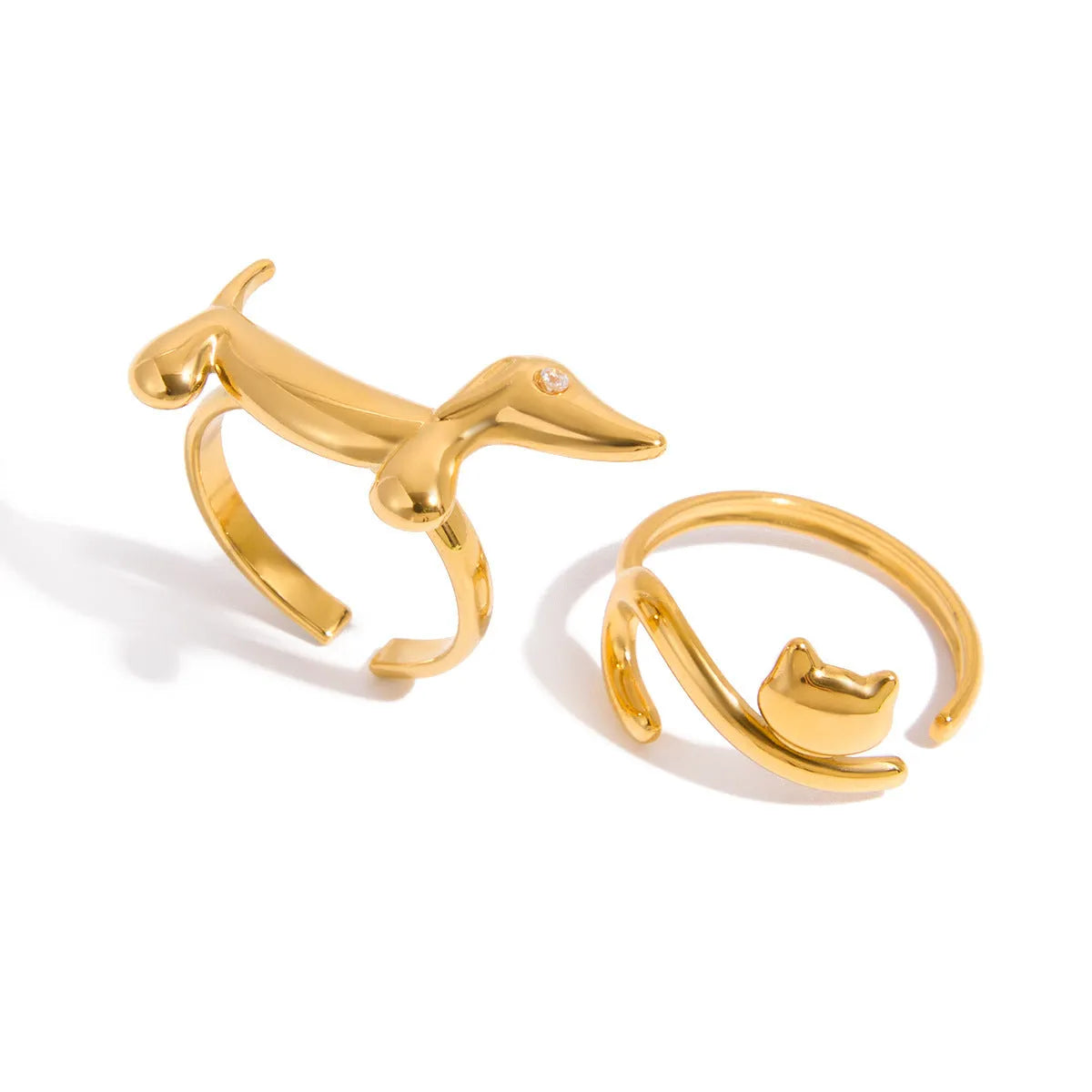 Women's stainless steel cat design ring with electroplated finish and geometric shape