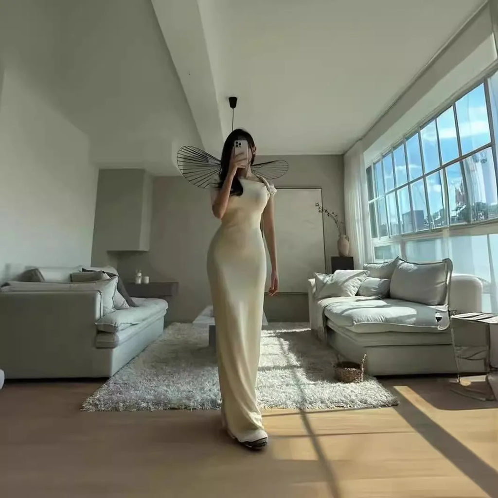 Women's sloping shoulder solid colour white long dress with high waist and crumple polyester finish
