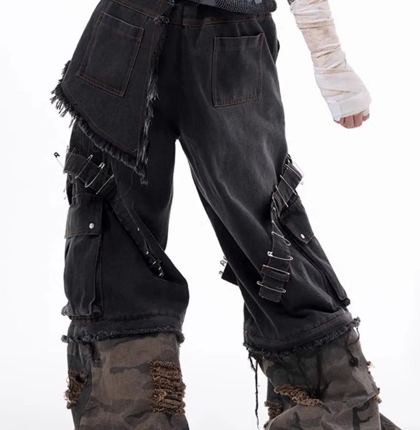 Men's grey camouflage jeans with splicing structure and pin ribbon detailing in cotton denim