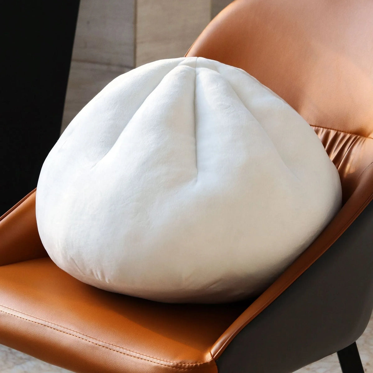 40cm steamed pork dumpling plush pillow measuring 40 by 38cm and weighing 0.8kg