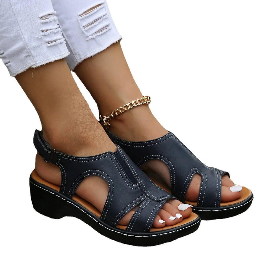 Women's Velcro cutout chunky sole open toe sandals in Roman style, black colour, PU upper and rubber sole