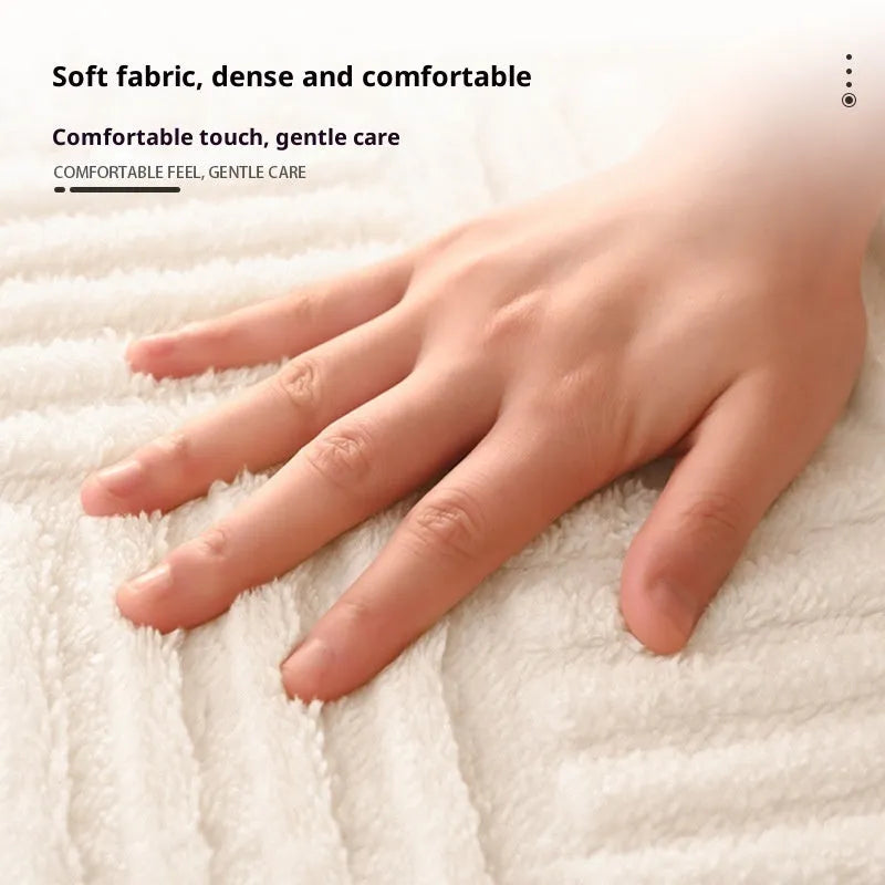 Solid colour non-slip floor mat in beige, grey or white, woven polyester, square, 40x60cm to 60x90cm