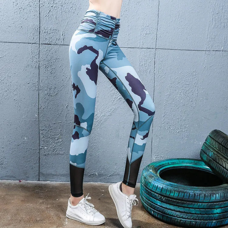 Printed Lycra yoga pants for women in green, high waist design, size S