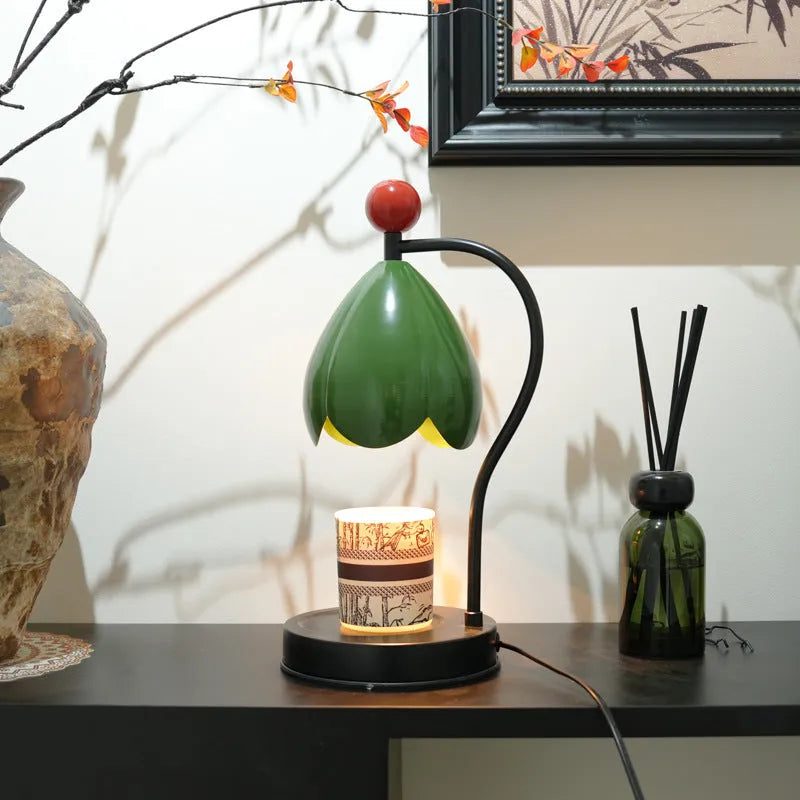 Linglan ancient style melting wax lamp with metal holder in cream white or dark green