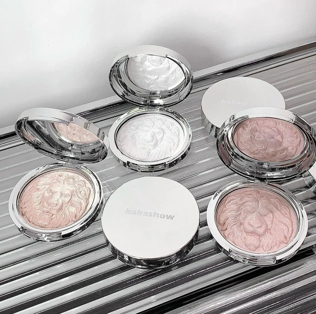 Women's Highlight Makeup Cream 14g in three shades: Moonlight White, Champagne Gold, Rose Gold