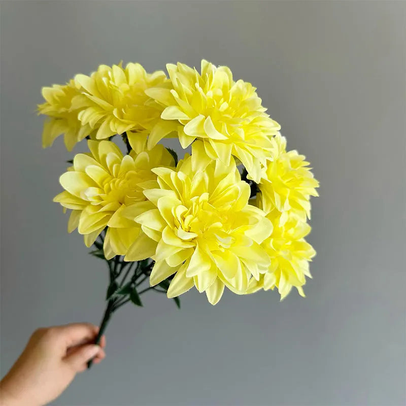 Dahlia desktop display fan holding fake flowers, silk flower bunch in multiple colours for home or office decoration