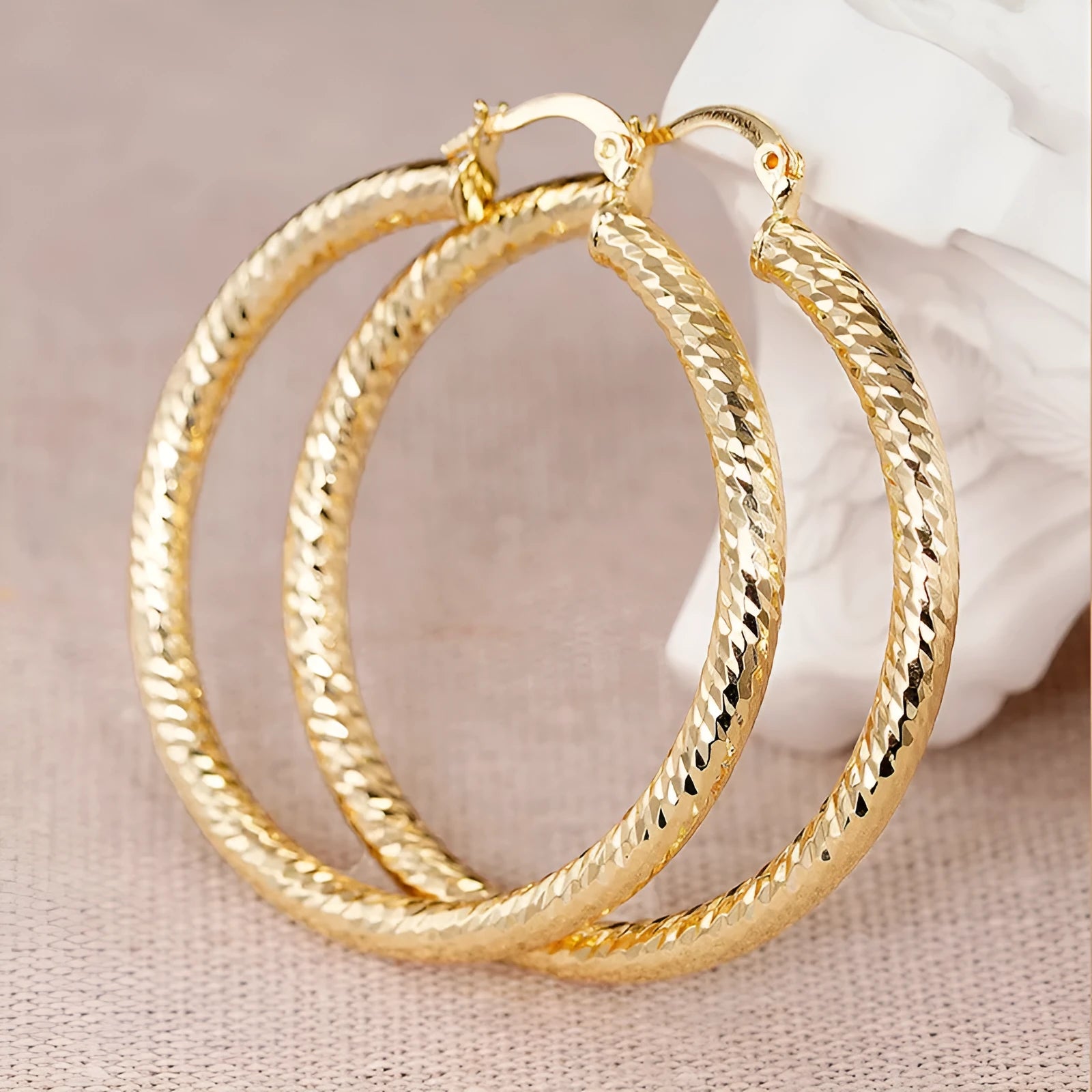 Copper geometric drop ear clip earring for women, electroplated finish, ring and line design