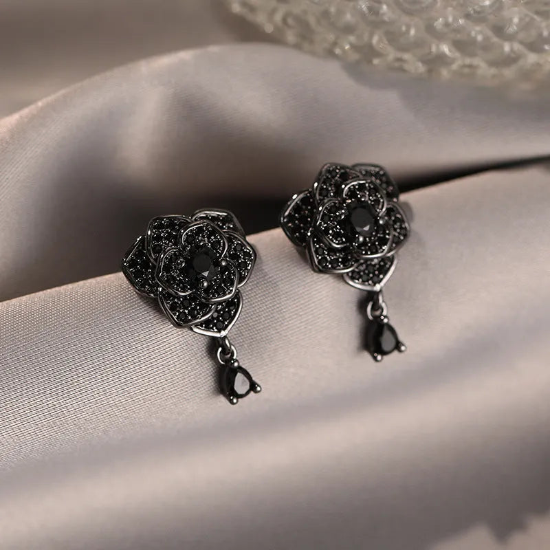 Black rose zircon flower-shaped stud earrings with 18K gold plating