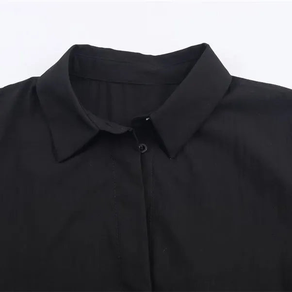 Women's trip-strap poplin shirt with plant and flower print, black, long sleeves, casual pullover style