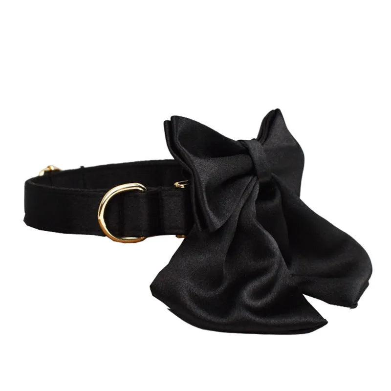 Cloth dog chest strap traction rope set with collar, leash, bow, and vest components
